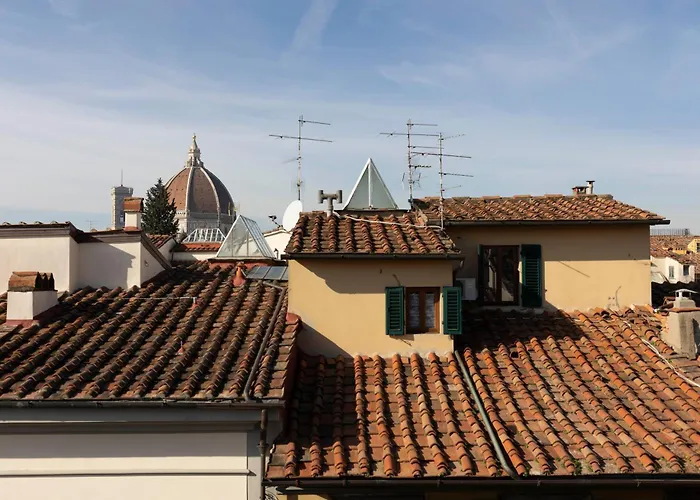 Palazzo Cecchi Florentine Apartment